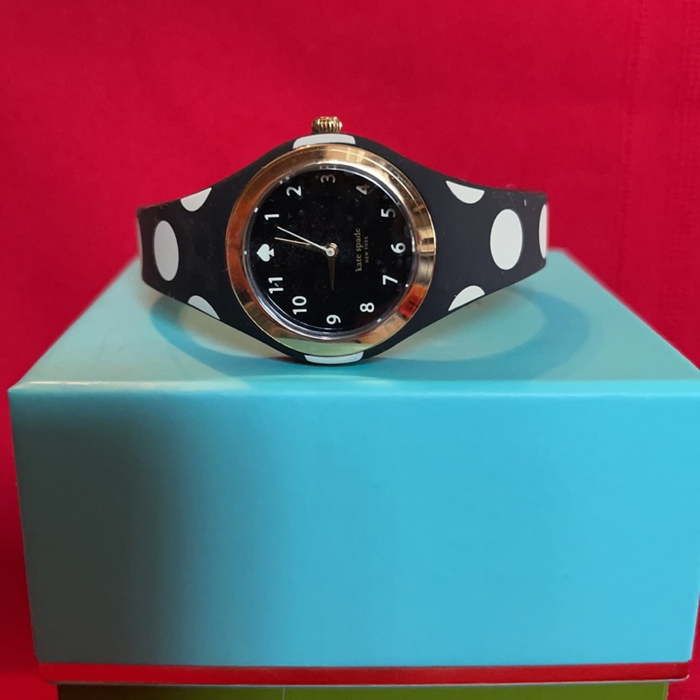 NEW KATE SPADE BLACK WHITE POLKADOT SILICONE WATCH - Picture 13 of 16